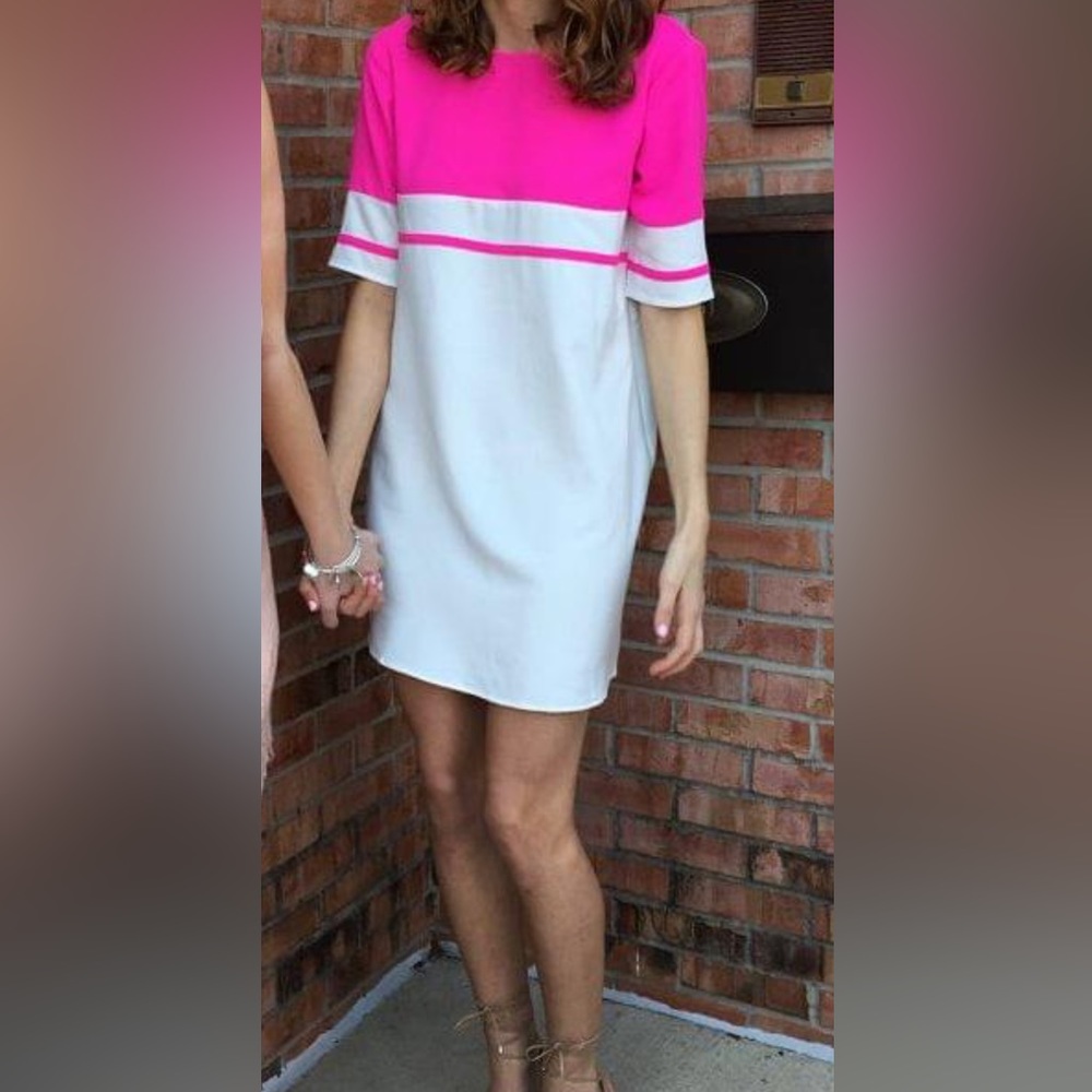 Short sleeve dress